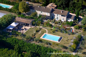 MAS DES FIGUES - Mas XVIIIe - ouvert 01 mai au 30 septembre 2025 - Piscine très calme - Alpilles Saint Rémy de Provence - cuisine faite maison brunch méditerranéen - certifié Biologique FRBio10 potage